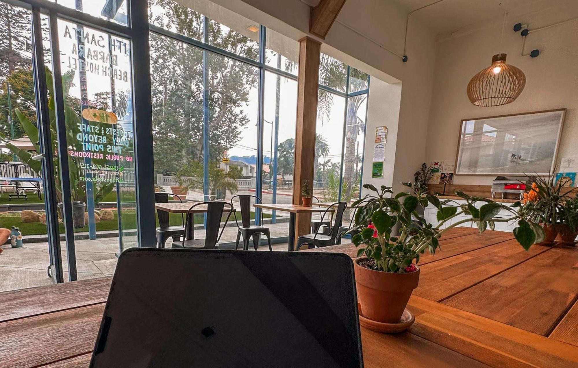 Ith Santa Barbara Beach Hostel 외부 사진