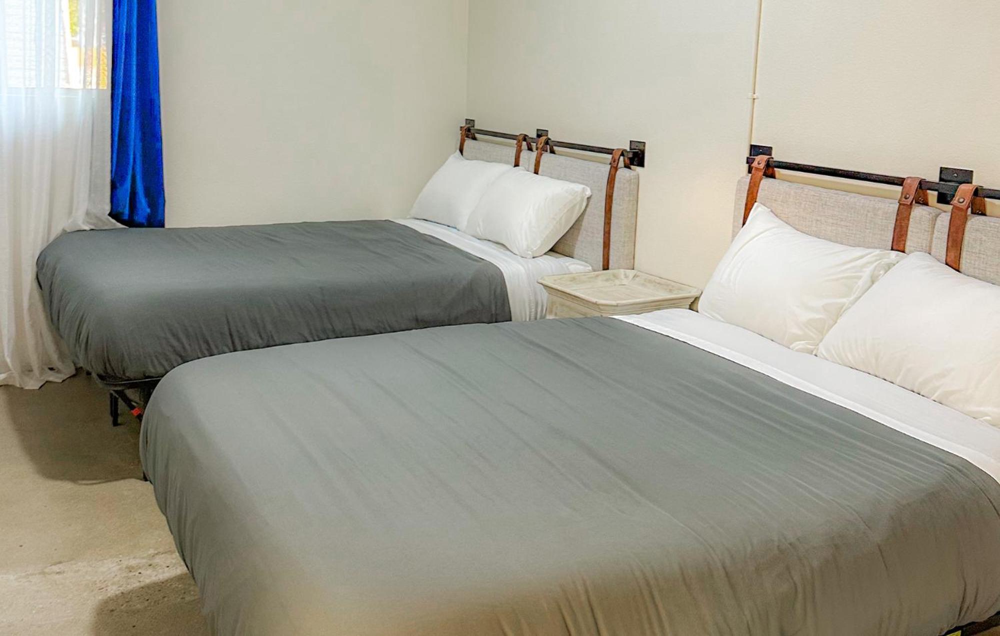 Ith Santa Barbara Beach Hostel 외부 사진