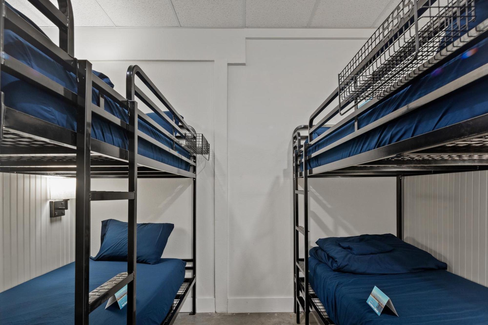 Ith Santa Barbara Beach Hostel 외부 사진