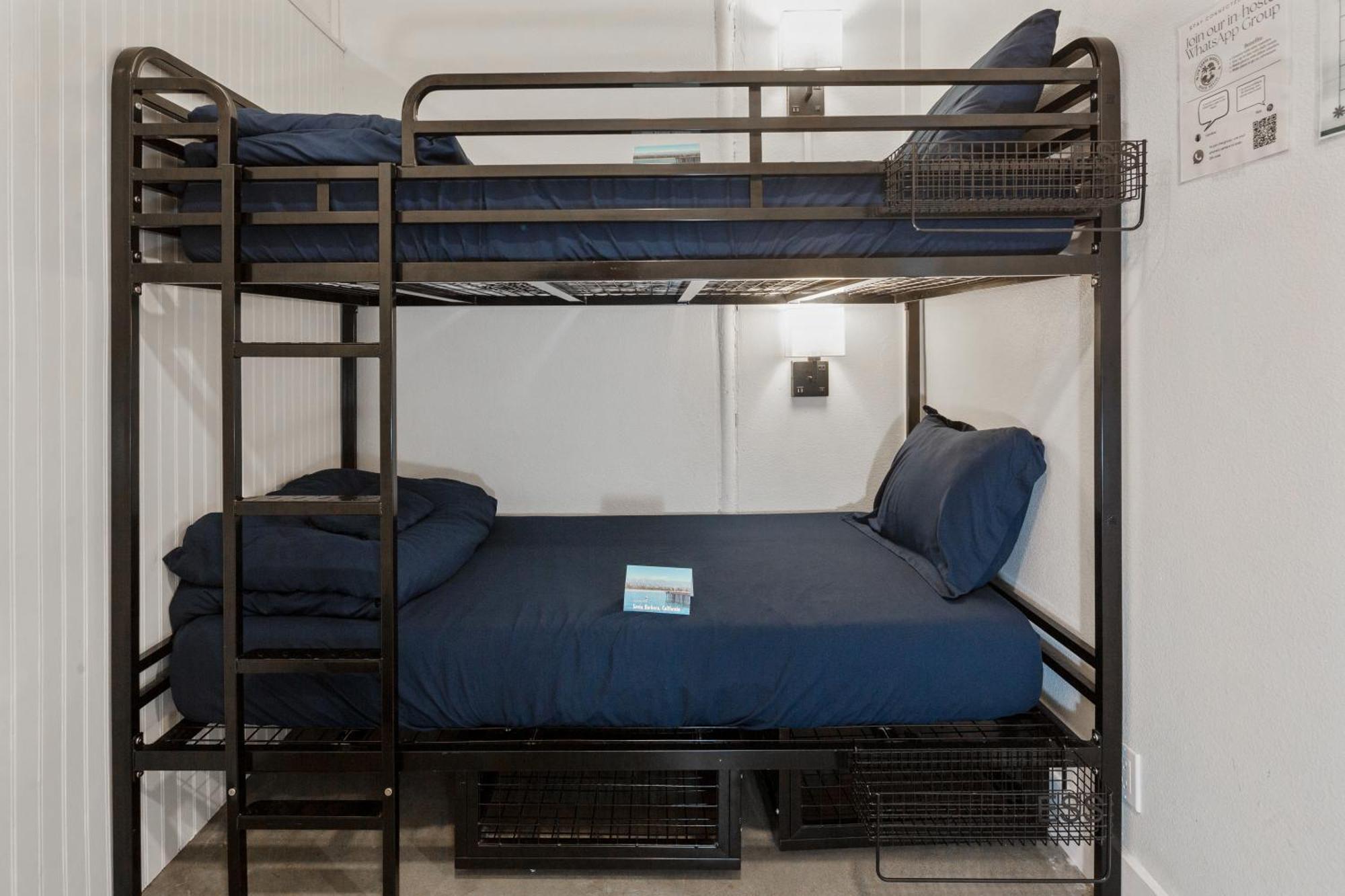 Ith Santa Barbara Beach Hostel 외부 사진
