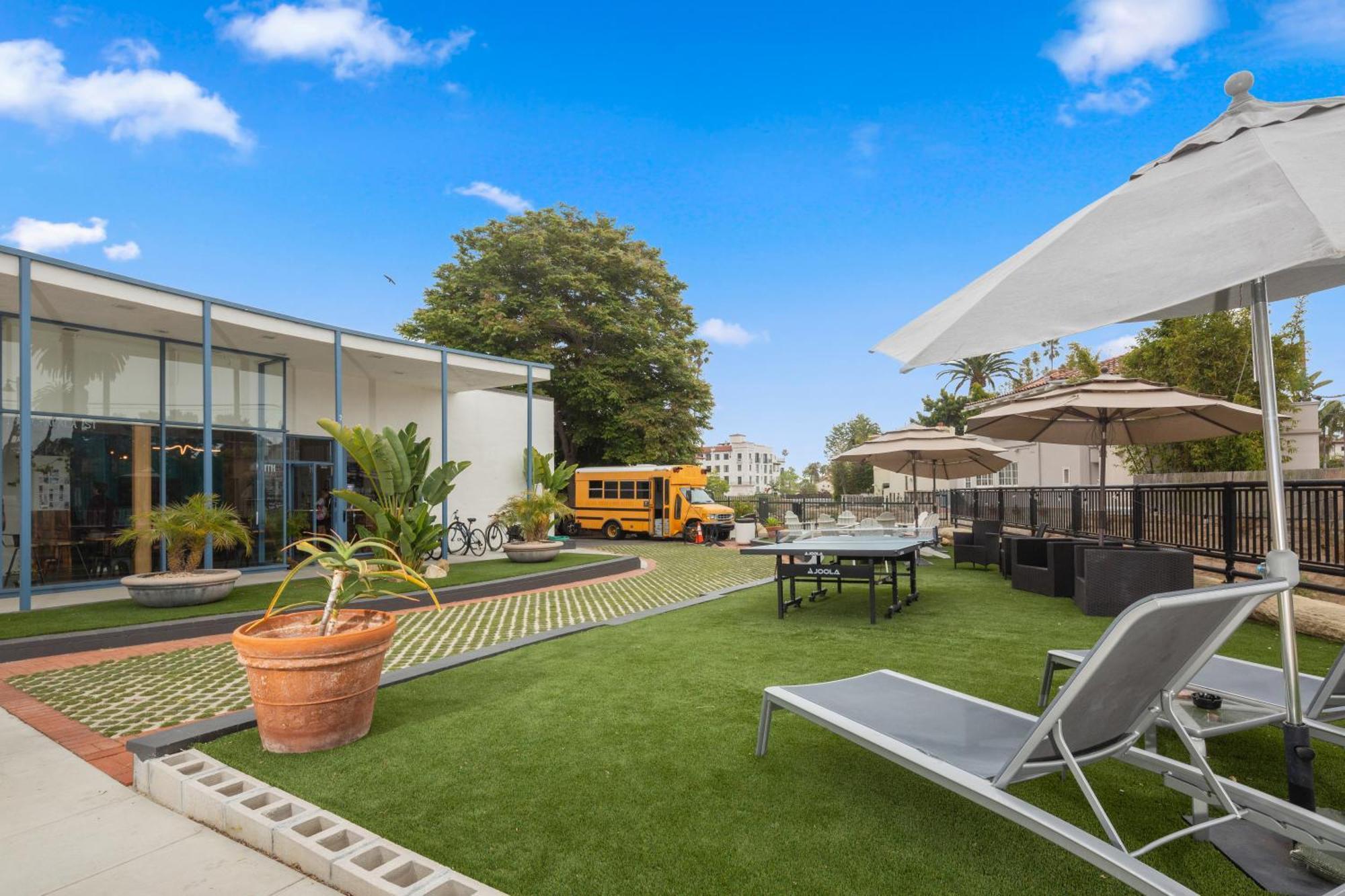 Ith Santa Barbara Beach Hostel 외부 사진