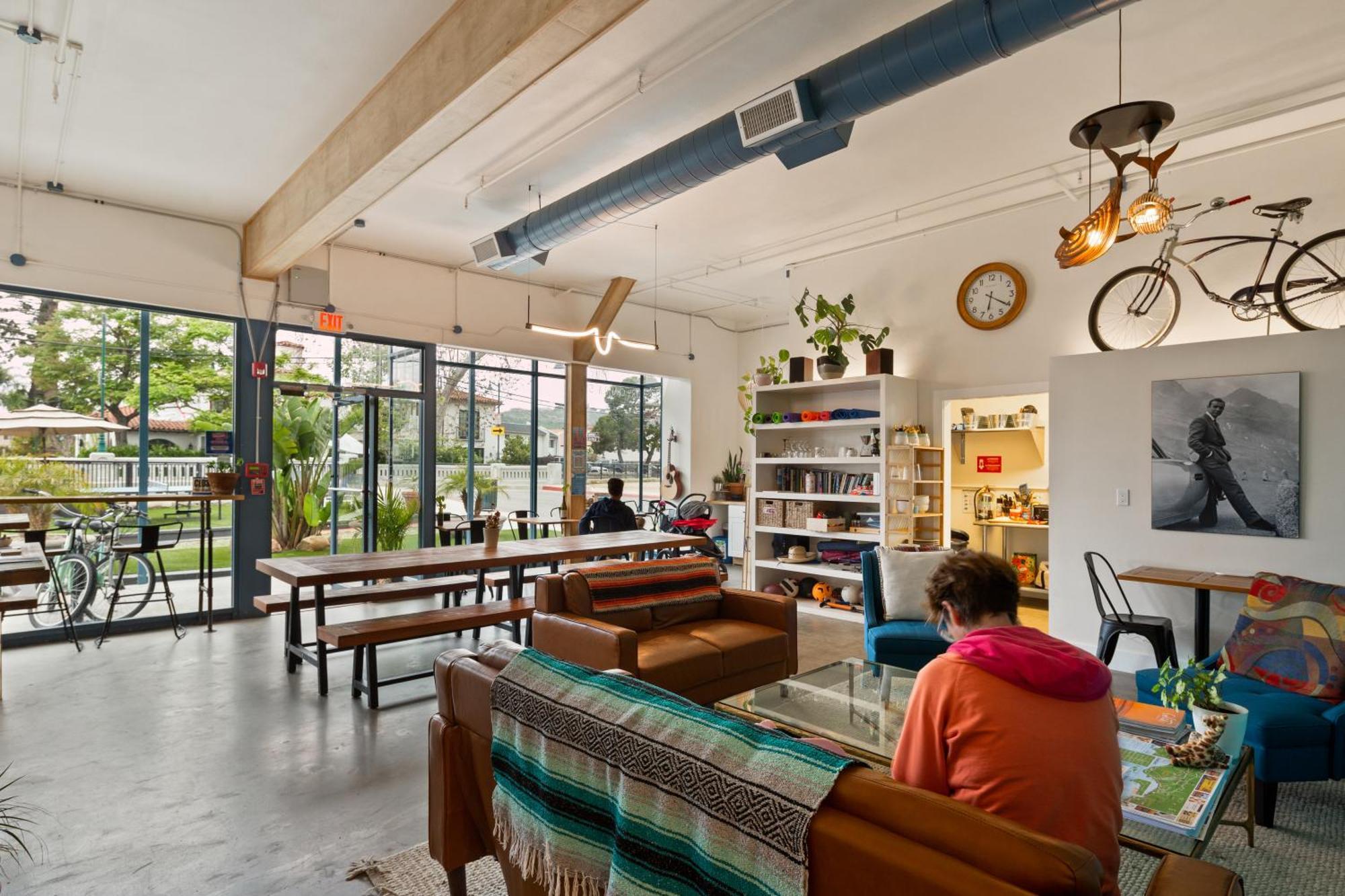 Ith Santa Barbara Beach Hostel 외부 사진